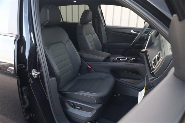 New 2026 Volkswagen Atlas Cross Sport SEL R-Line image 28