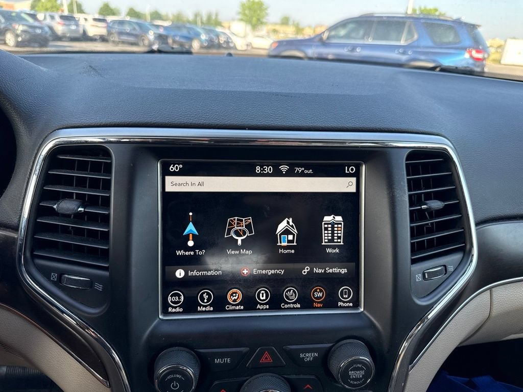 Used 2018 Jeep Grand Cherokee Limited AWD/4WD image 23