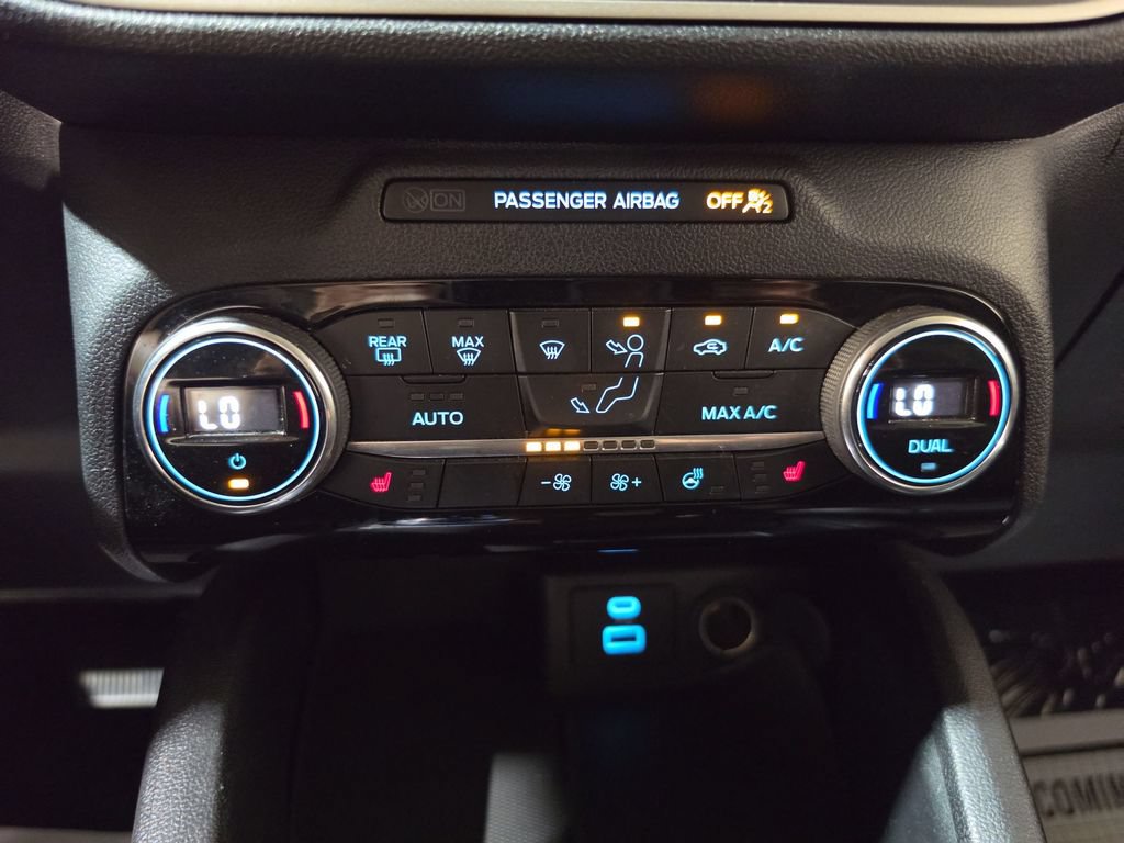 Used 2021 Ford Escape SEL w/ SEL Stealth AWD Package image 16