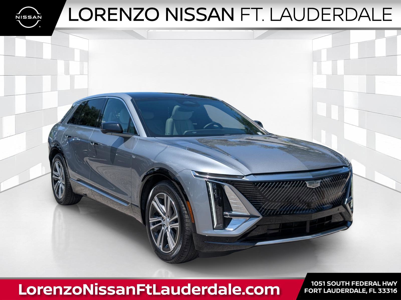 Used 2024 Cadillac Lyriq Luxury w/ LPO, Floor Liner Package RWD image 1