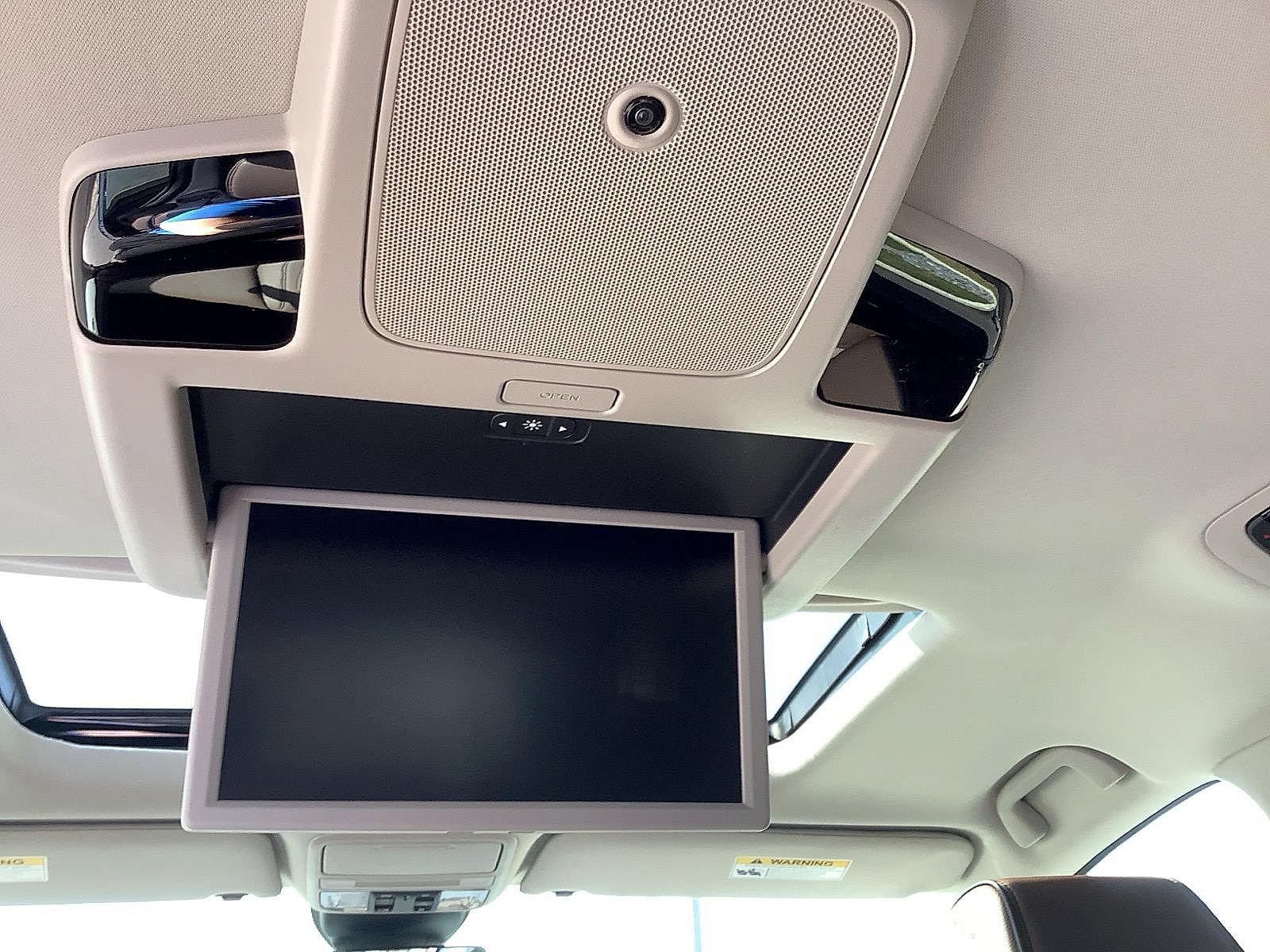New 2026 Honda Odyssey Touring image 23