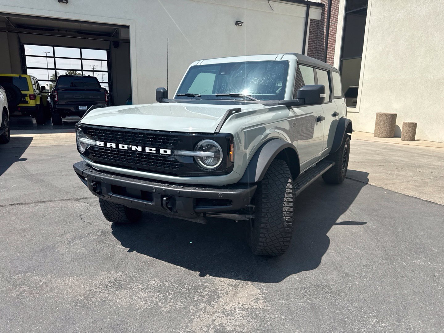 Used 2024 Ford Bronco Wildtrak AWD/4WD image 4
