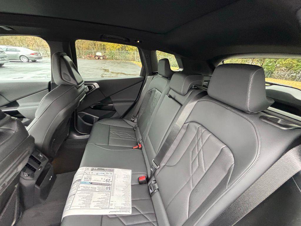 New 2026 BMW X3 xDrive30 w/ Premium Package image 13