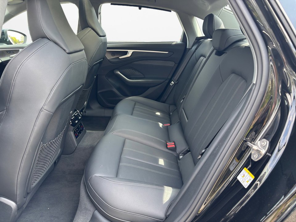 Certified 2026 Audi A6 Premium Plus w/ Premium Plus Package image 13