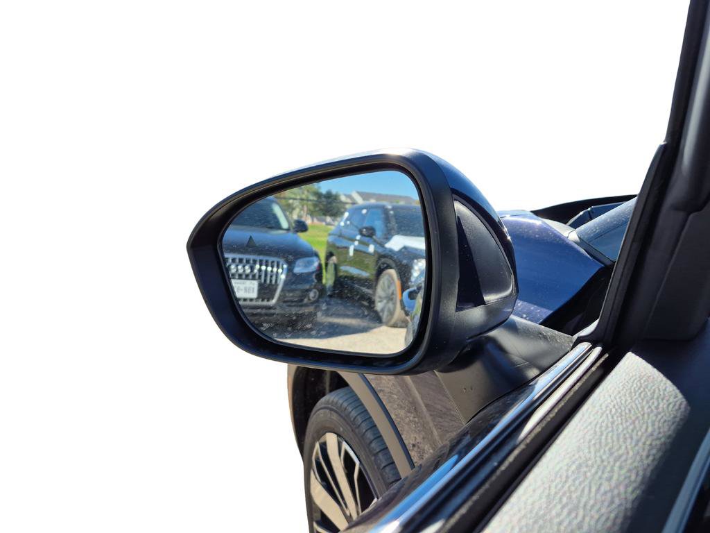 New 2026 Mitsubishi Outlander SEL image 17