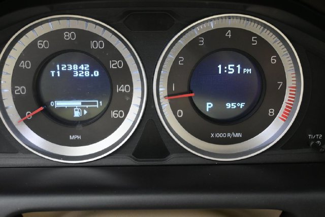 Used 2012 Volvo XC60 3.2 FWD image 2