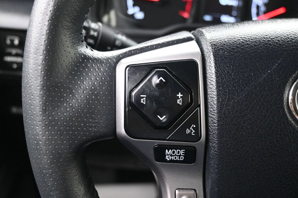 Used 2024 Toyota 4Runner SR5 AWD/4WD image 19