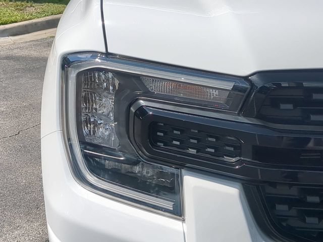 Used 2025 Ford Ranger XLT w/ Black Appearance Package RWD image 10