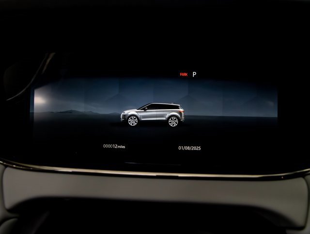 New 2026 Land Rover Range Rover Evoque Dynamic SE image 17