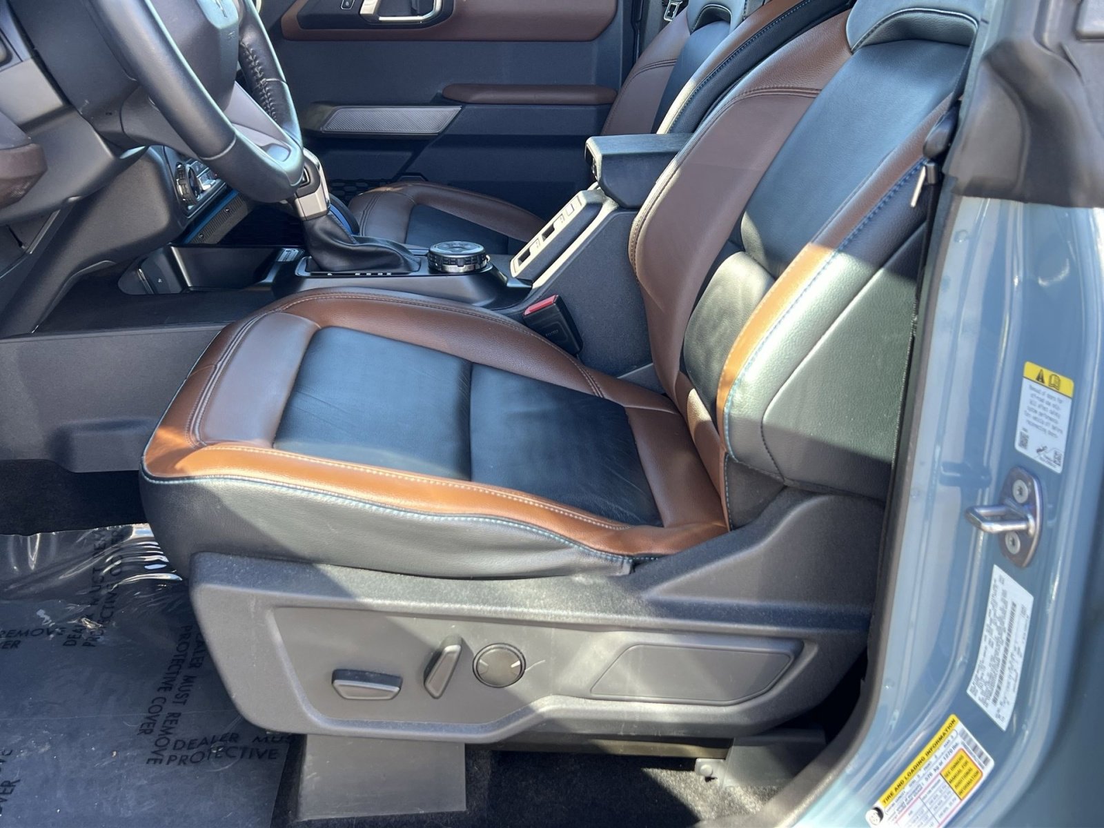 Used 2023 Ford Bronco Outer Banks image 14