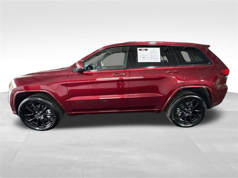 Used 2021 Jeep Grand Cherokee Laredo X AWD/4WD image 8