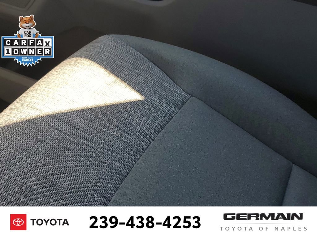 Used 2023 Ford F150 Lightning XLT image 29