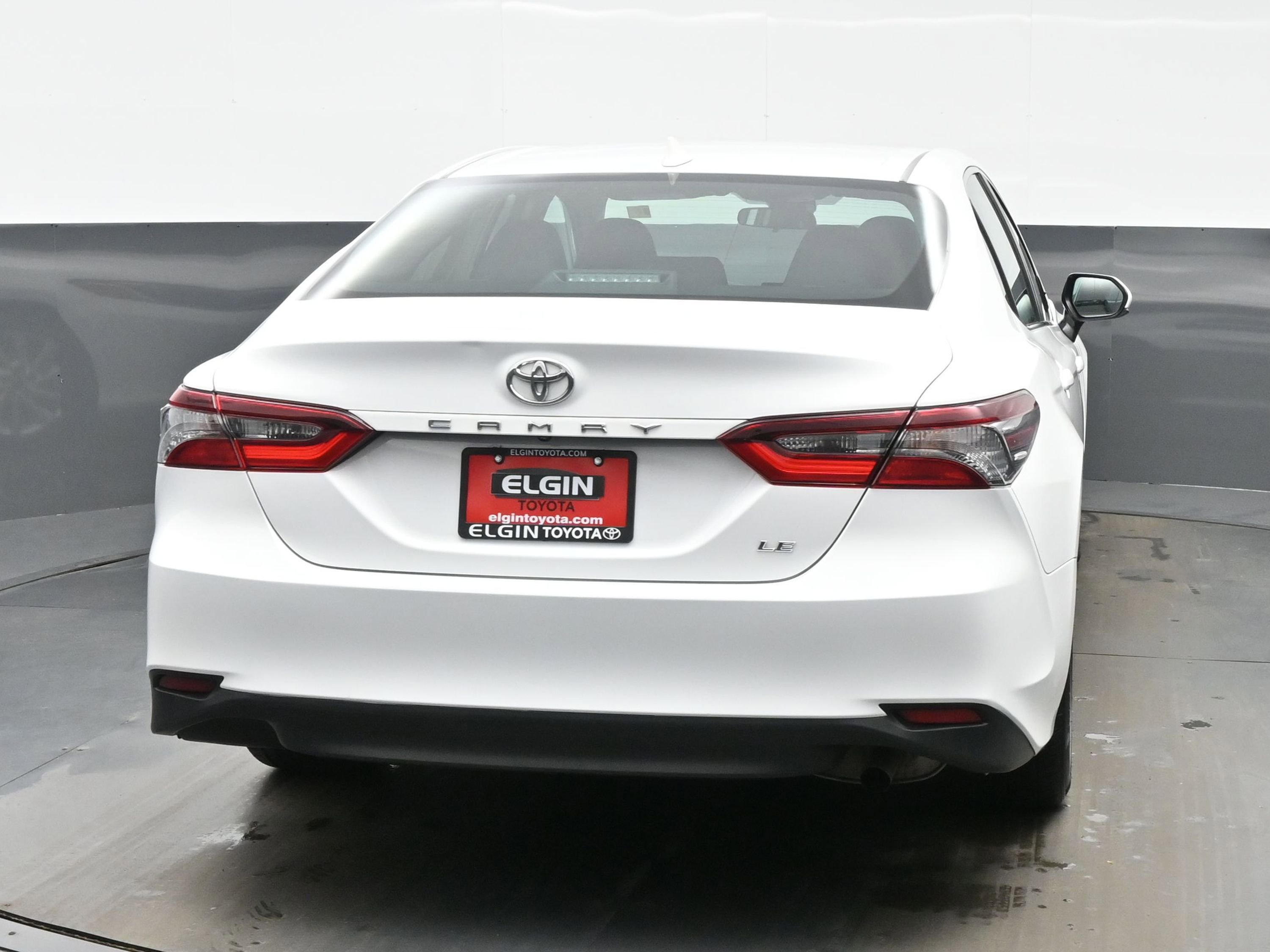 Used 2024 Toyota Camry LE image 5