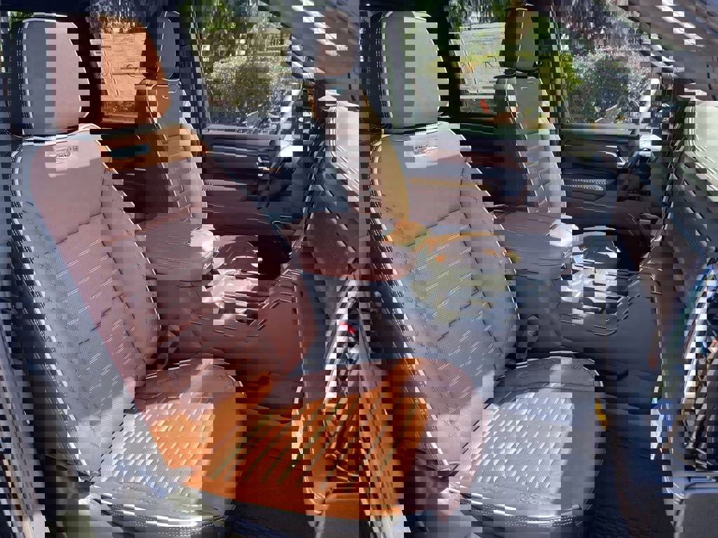 New 2025 GMC Sierra 3500 Denali Ultimate image 29