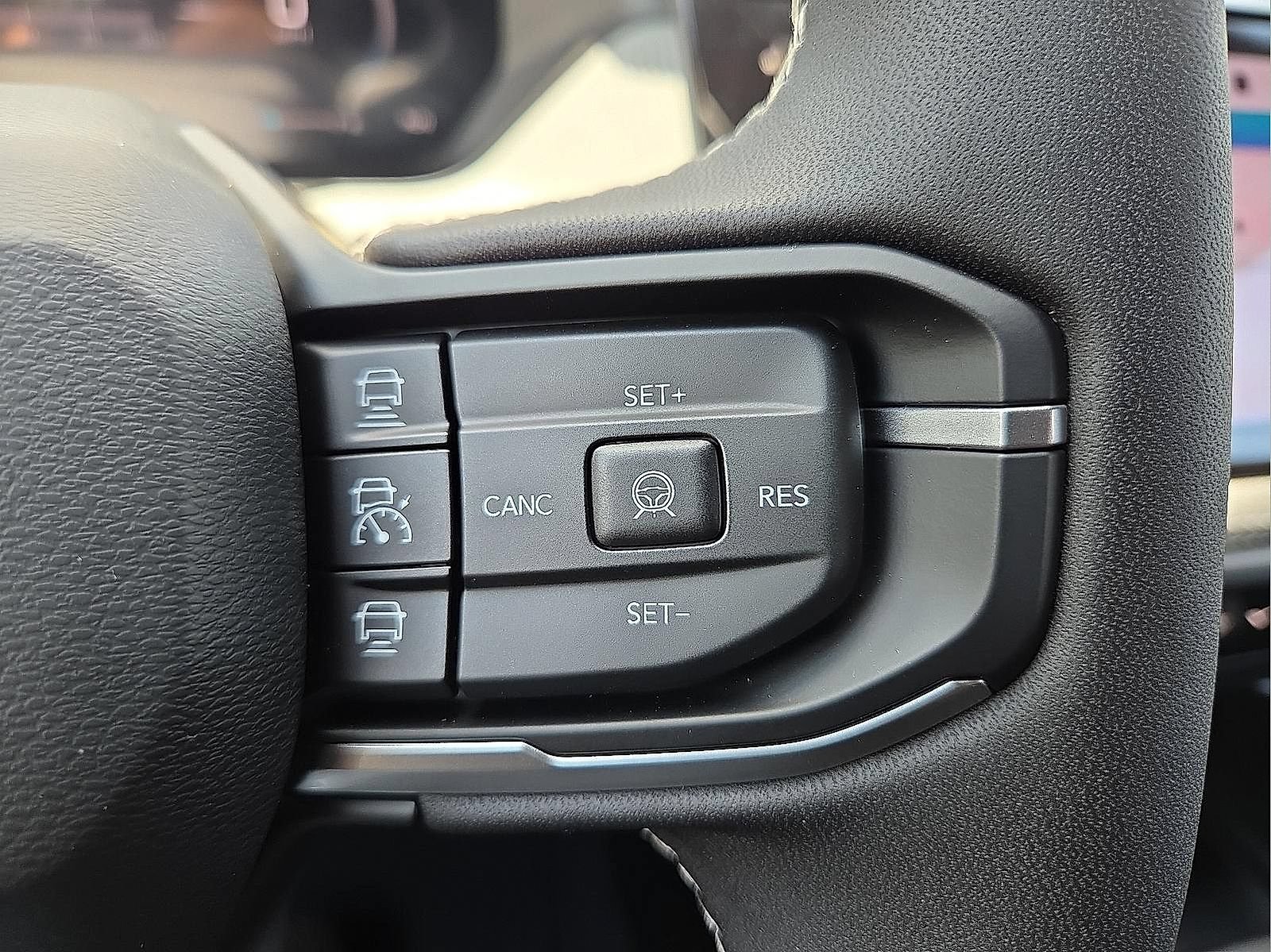 New 2026 Jeep Cherokee Laredo AWD/4WD image 18