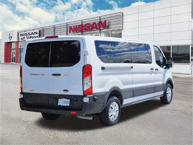 Used 2024 Ford Transit 350 XLT image 4