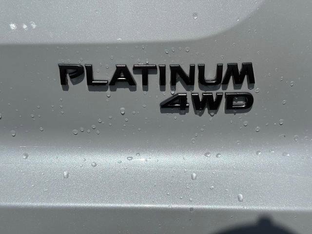 New 2026 Nissan Pathfinder Platinum w/ Cargo Package AWD/4WD image 8