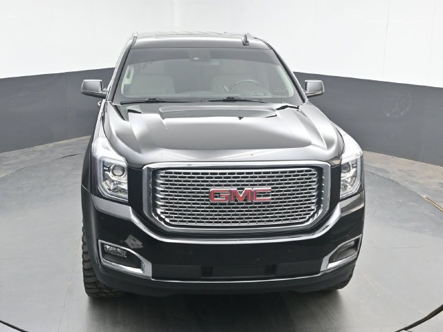 Used 2017 GMC Yukon Denali w/ Open Road Package AWD/4WD image 14