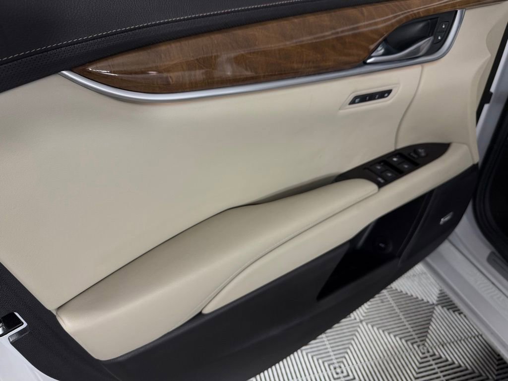 Used 2018 Cadillac XTS Luxury w/ Driver Awareness Package FWD image 25