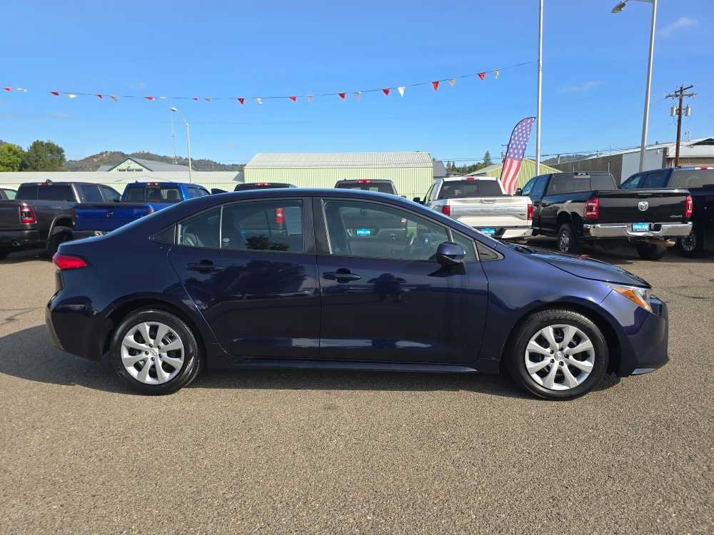 Used 2023 Toyota Corolla LE FWD image 6