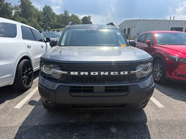 Used 2025 Ford Bronco Sport Outer Banks w/ Outer Banks Tech Package+ AWD/4WD image 3