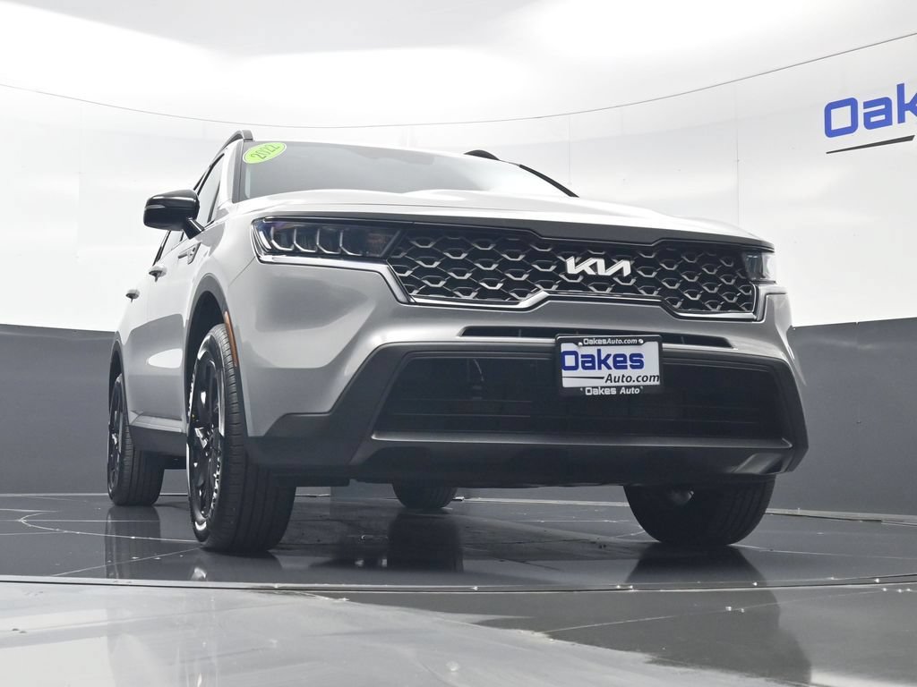 Certified 2022 Kia Sorento S AWD/4WD image 41