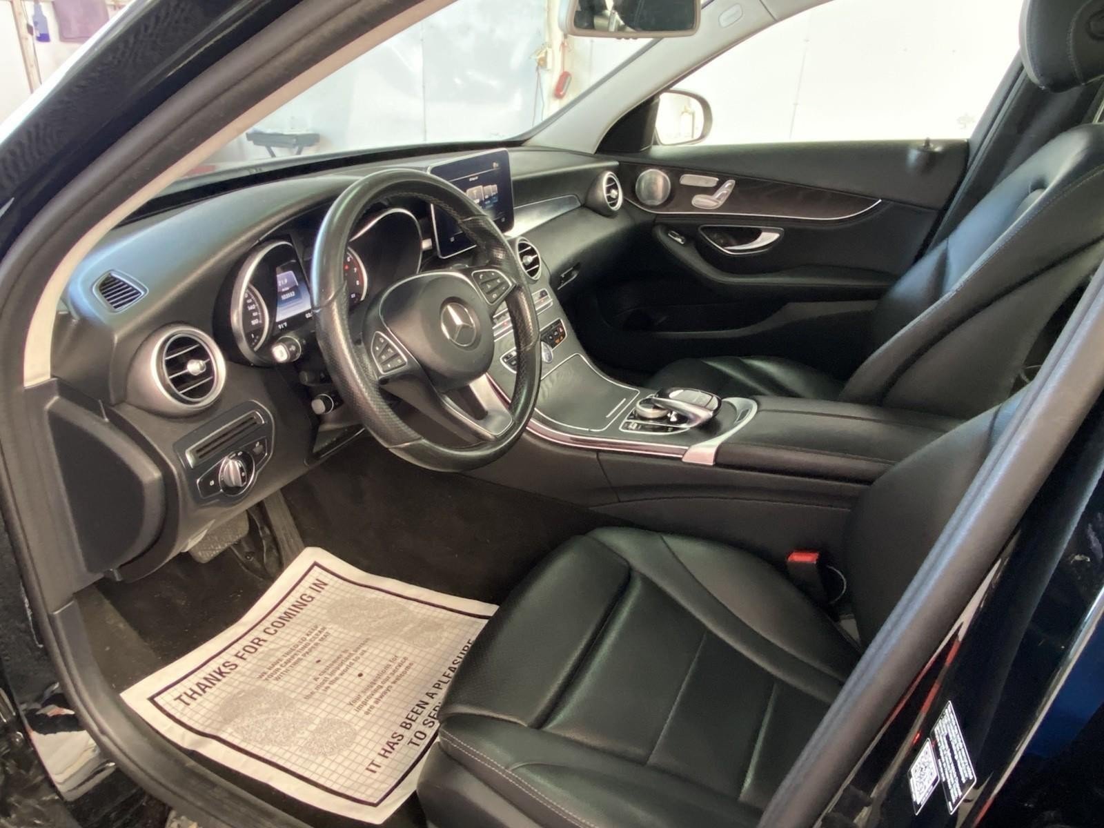 Used 2015 Mercedes-Benz C 300 4MATIC Sedan image 18