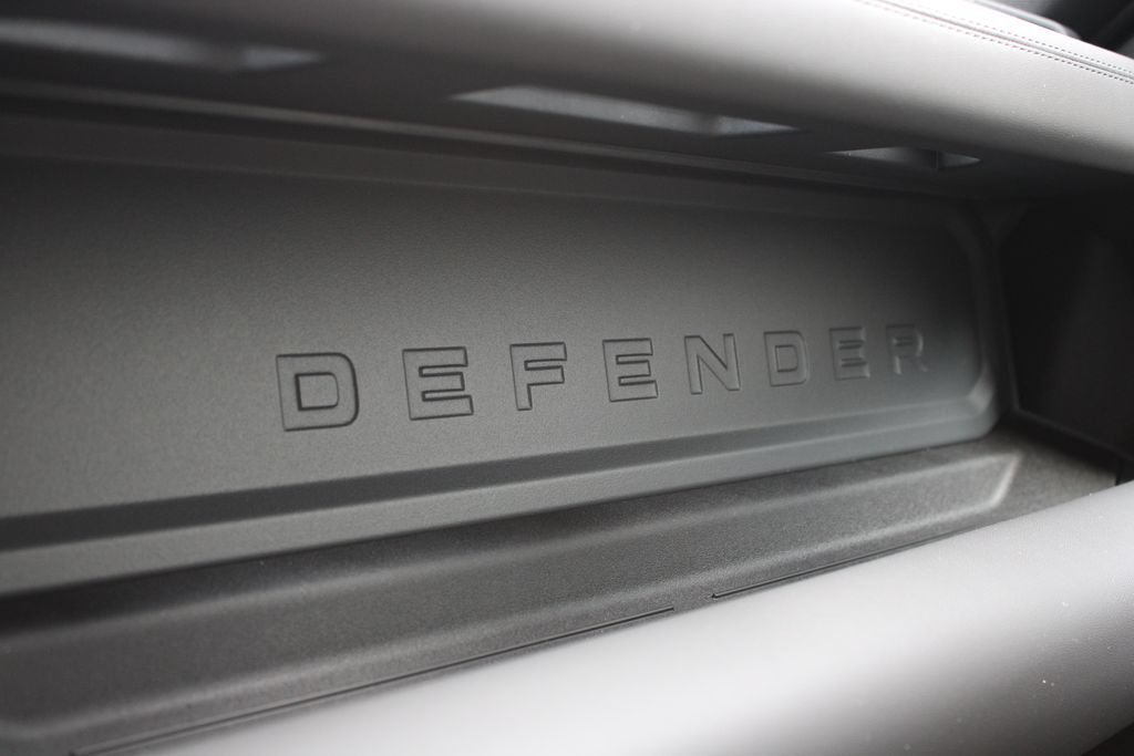 New 2026 Land Rover Defender 110 S AWD/4WD image 23
