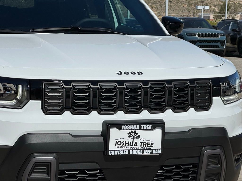 New 2026 Jeep Cherokee Laredo image 5