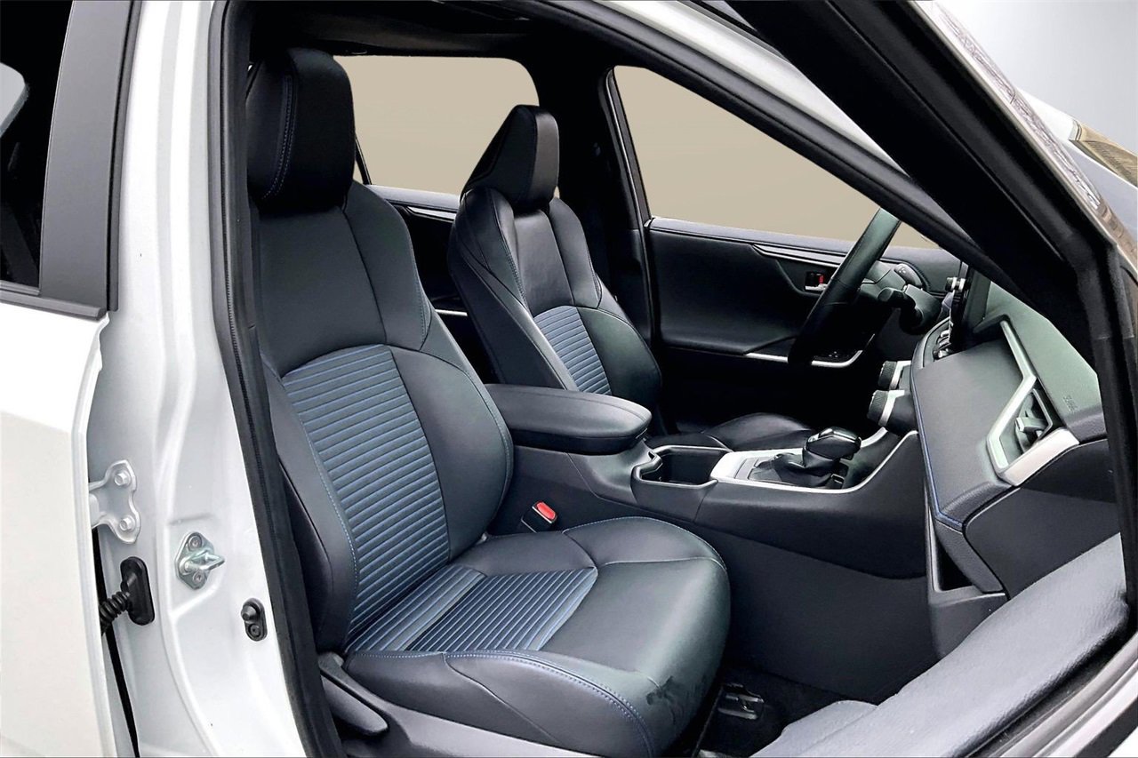 Used 2023 Toyota RAV4 XSE image 22