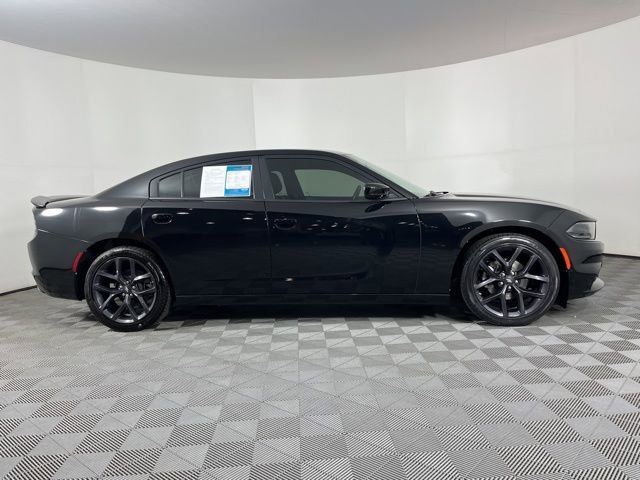 Used 2022 Dodge Charger SXT w/ Blacktop Package image 12
