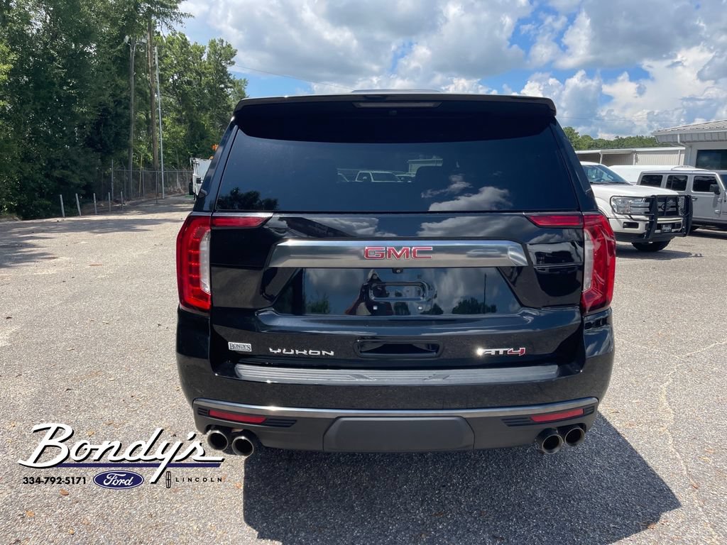 Used 2023 GMC Yukon AT4 w/ AT4 Premium Package AWD/4WD image 13