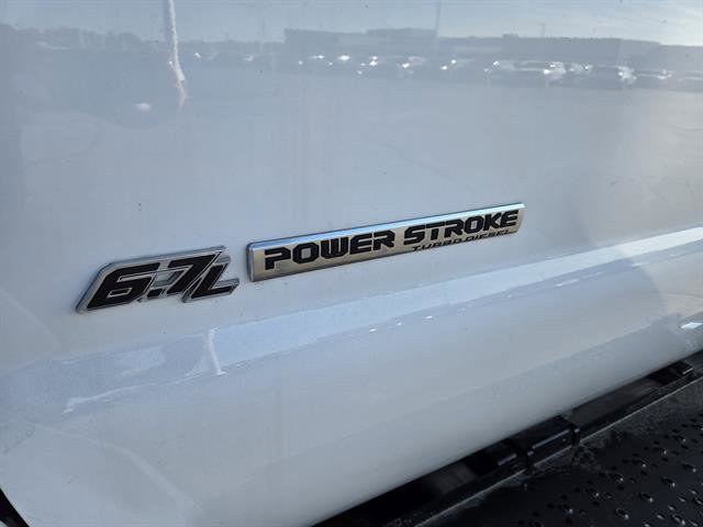 Used 2021 Ford F650 2WD Regular Cab Super Duty image 3
