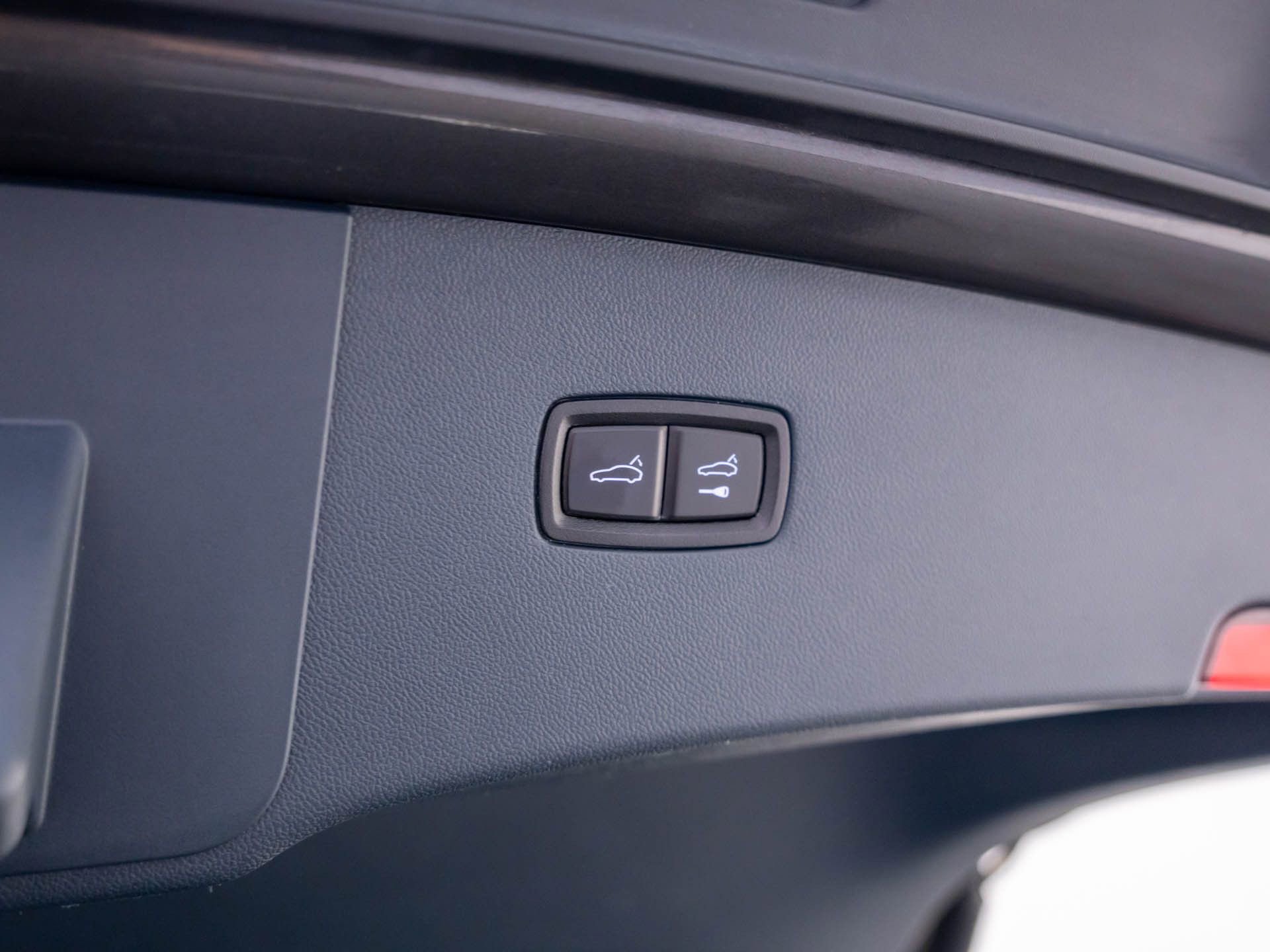 Used 2021 Porsche Cayenne GTS image 35