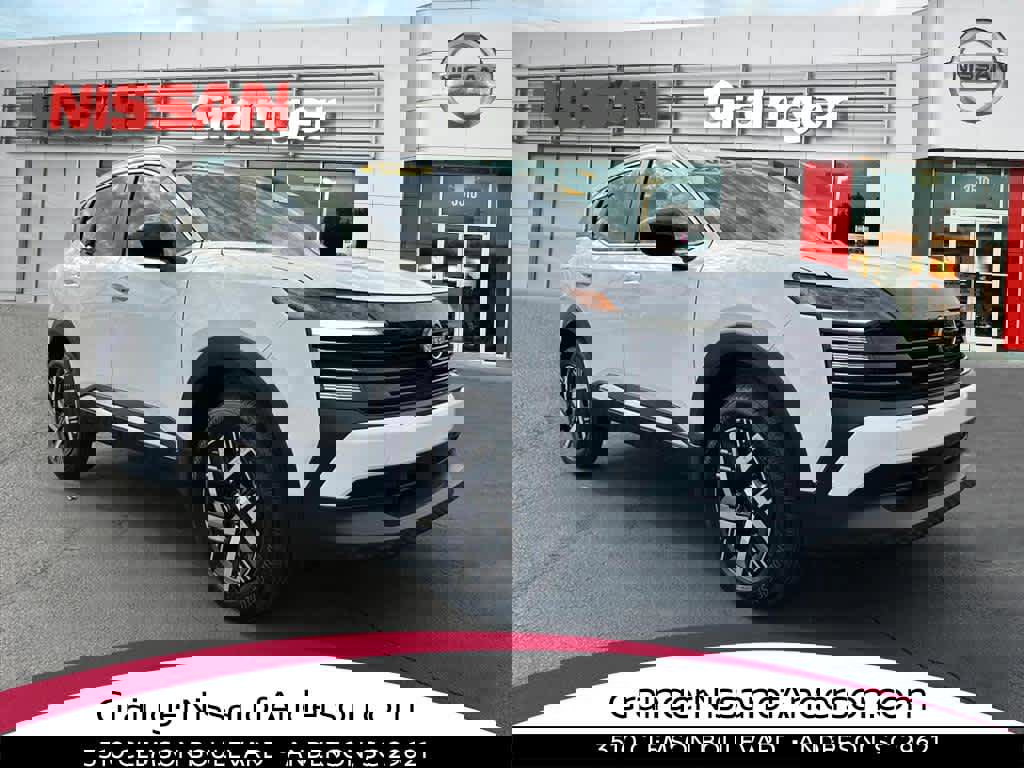 Used 2026 Nissan Kicks SV image 1