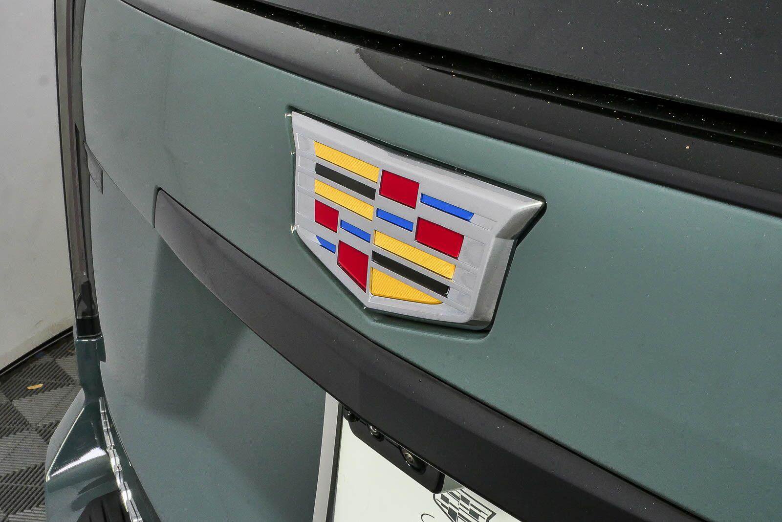 New 2026 Cadillac Escalade Sport w/ Touring Package AWD/4WD image 40