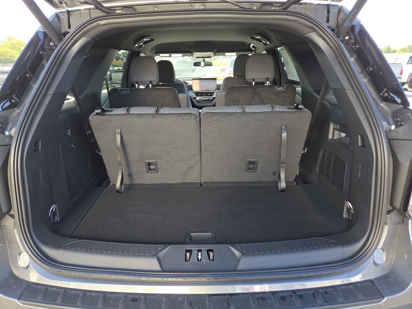 New 2027 Ford Explorer Active AWD/4WD image 16