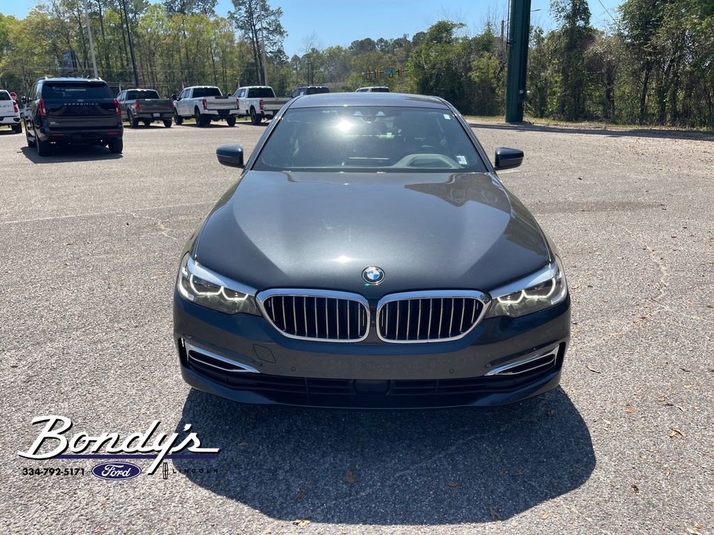 Used 2019 BMW 530i image 2