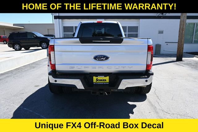 Used 2019 Ford F350 Lariat w/ Lariat Ultimate Package AWD/4WD image 28
