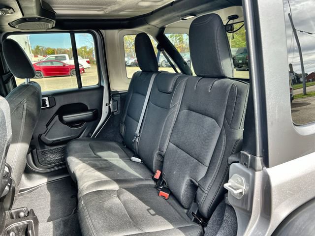 Used 2018 Jeep Wrangler Unlimited Sport S image 24