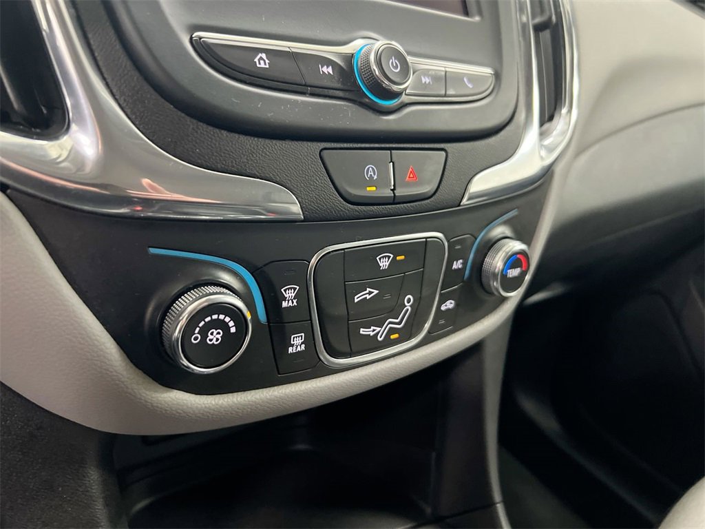 Used 2022 Chevrolet Equinox LS image 15