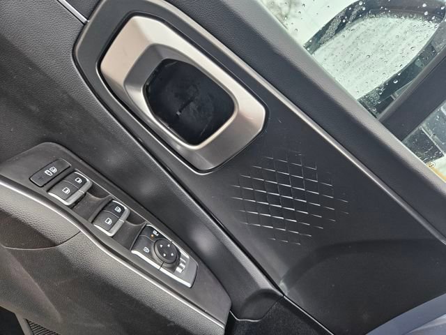 Used 2024 Kia Sorento LX image 11