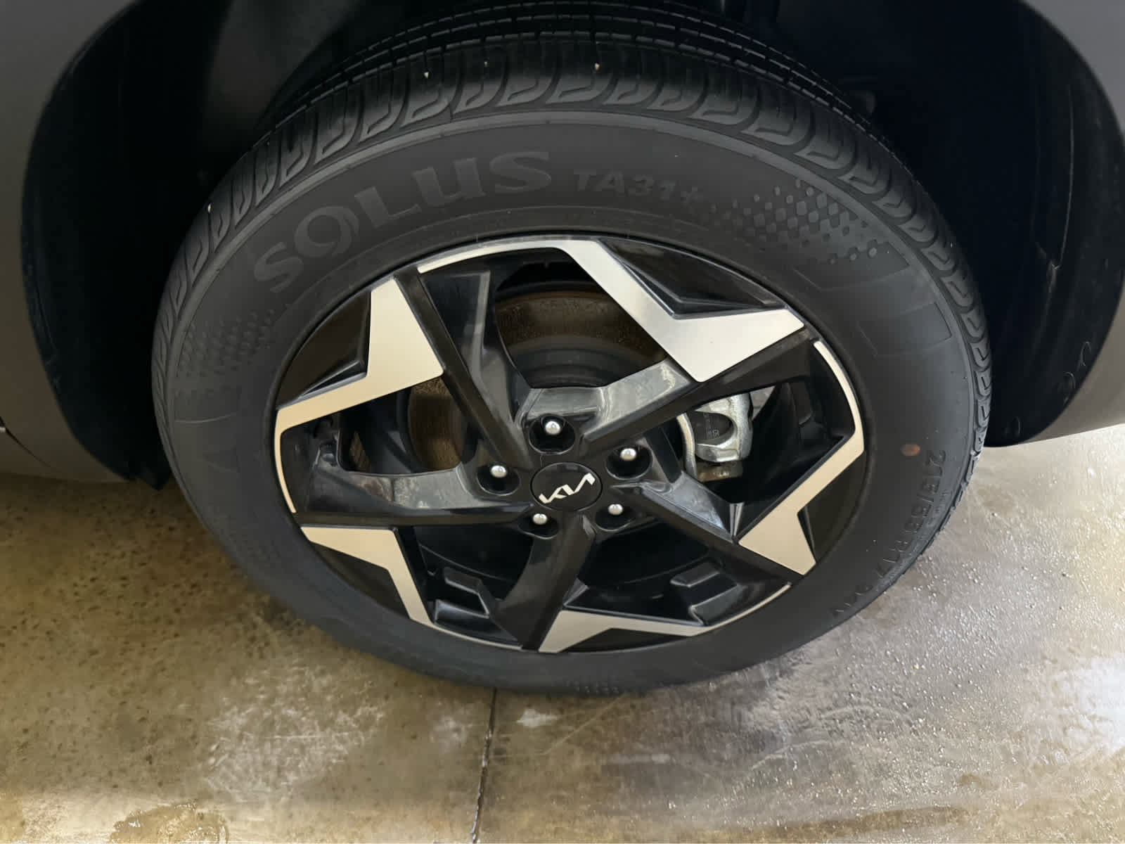 Used 2024 Kia Seltos EX image 34