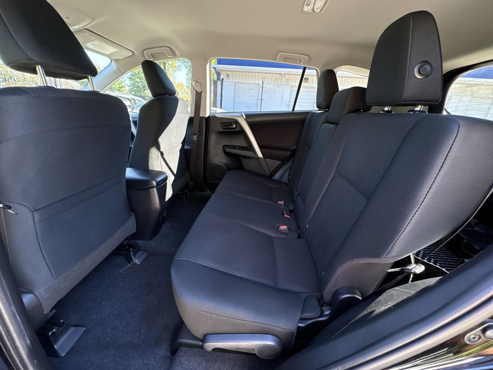 Used 2017 Toyota RAV4 LE w/ All Weather Liner Package AWD/4WD image 26