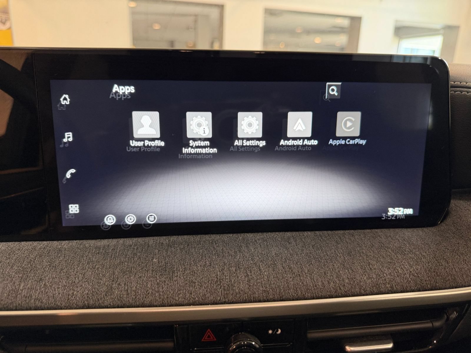 Used 2026 Nissan Kicks SV FWD image 20