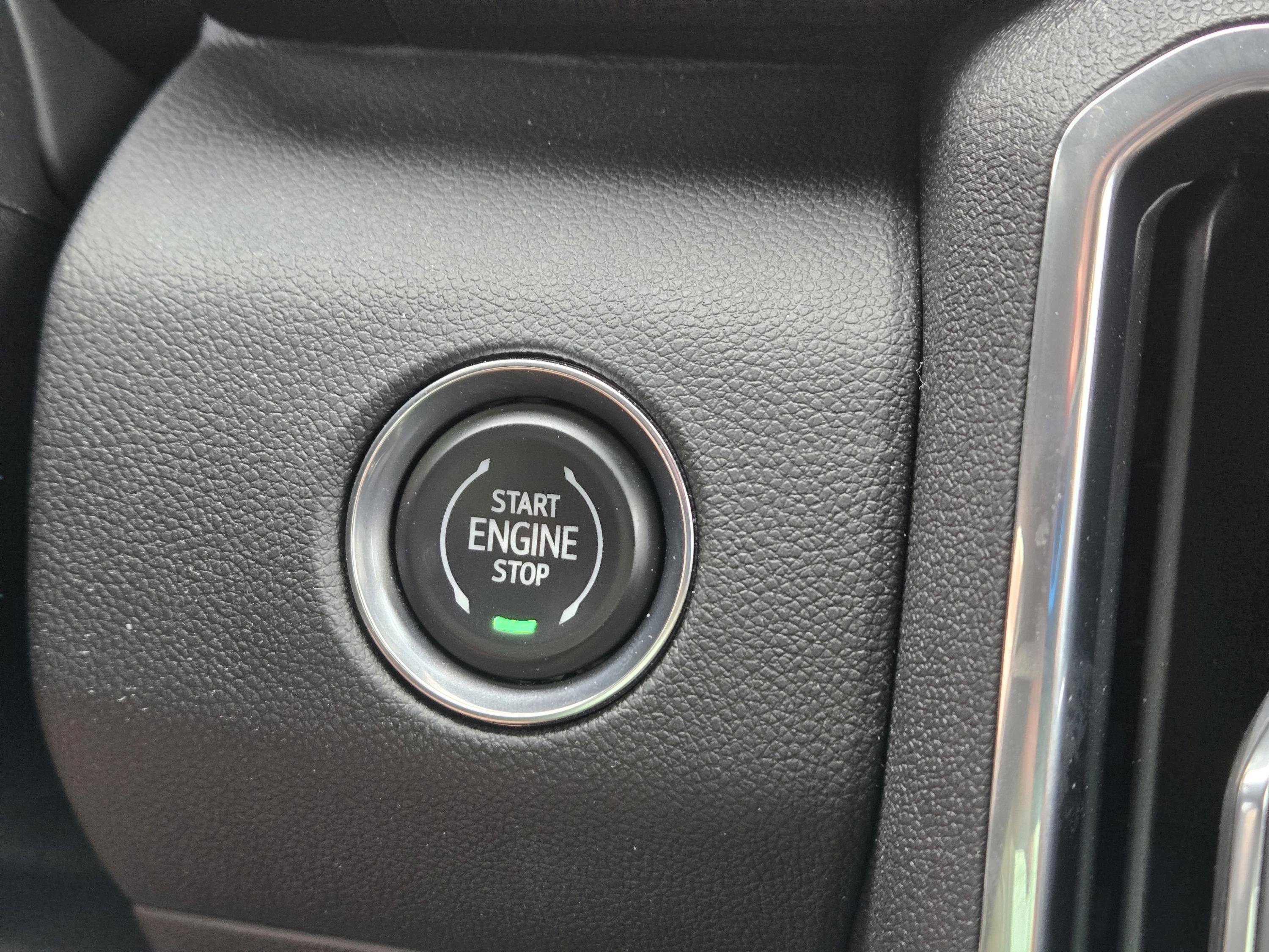 Used 2026 GMC Acadia Denali Ultimate FWD image 27