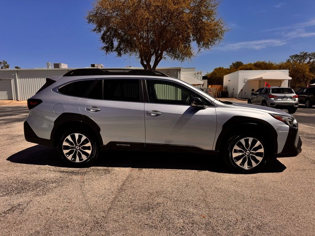 Used 2024 Subaru Outback Limited image 10