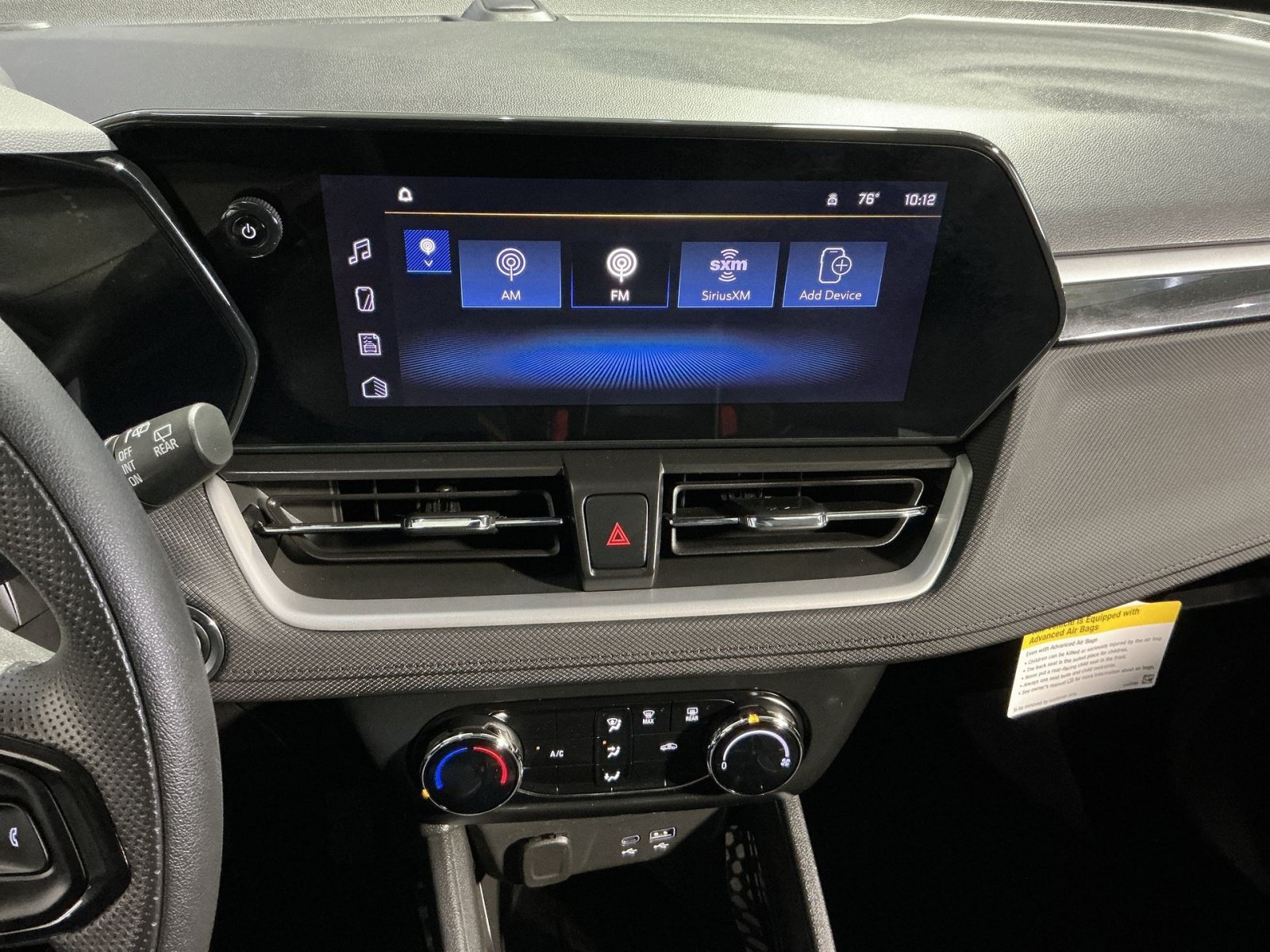 Used 2024 Chevrolet TrailBlazer LS w/ LS Convenience Package AWD/4WD image 19