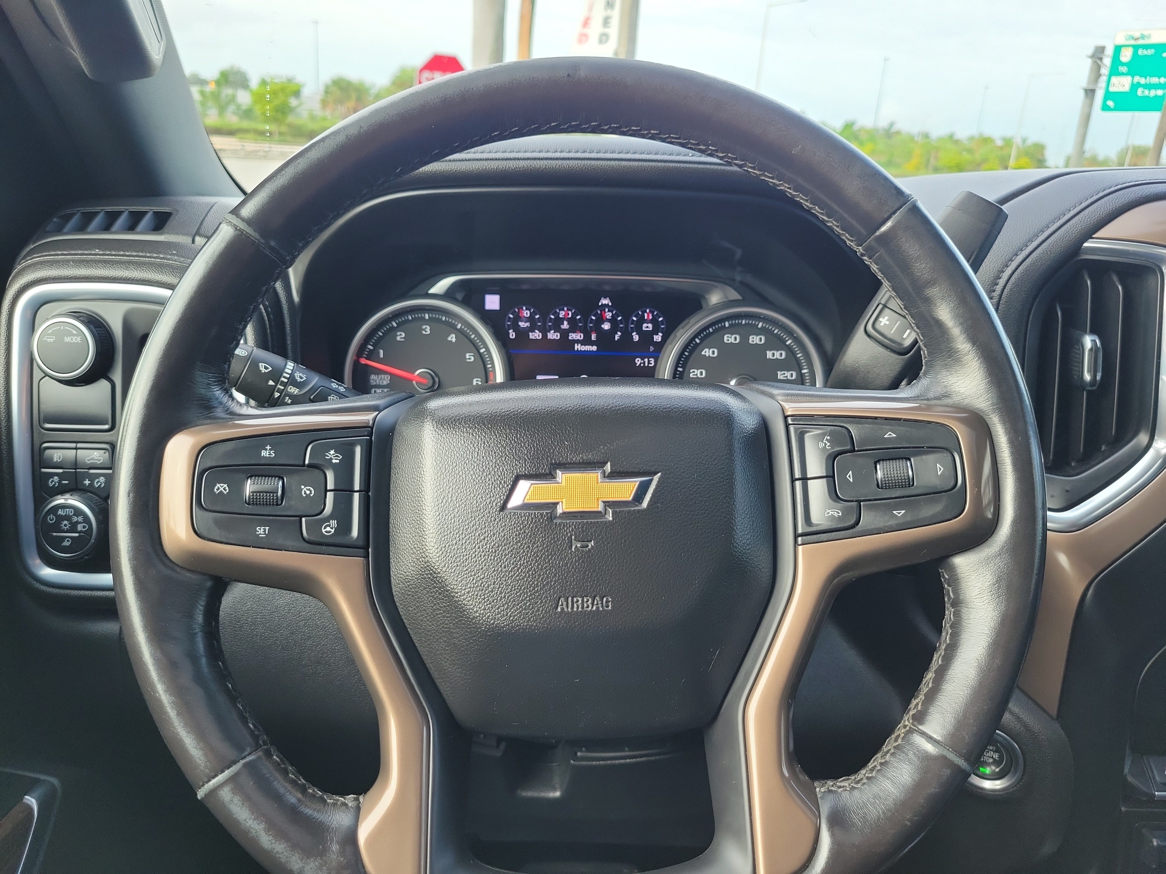 Used 2021 Chevrolet Silverado 1500 High Country RWD image 18