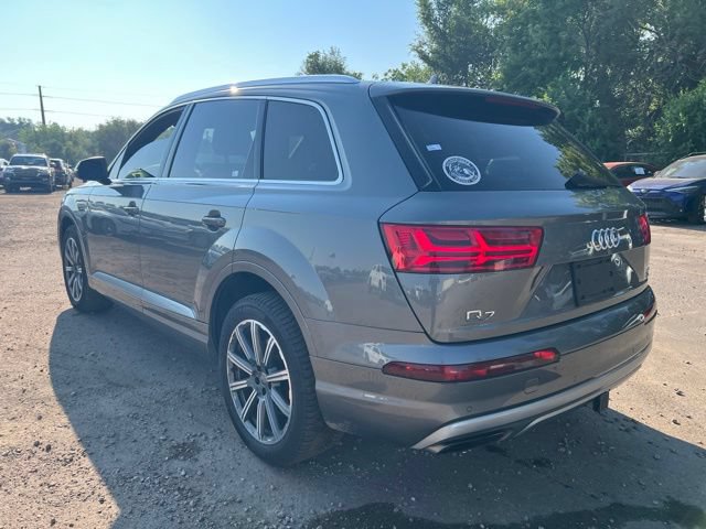 Used 2017 Audi Q7 3.0T Prestige w/ Prestige Package AWD/4WD image 3